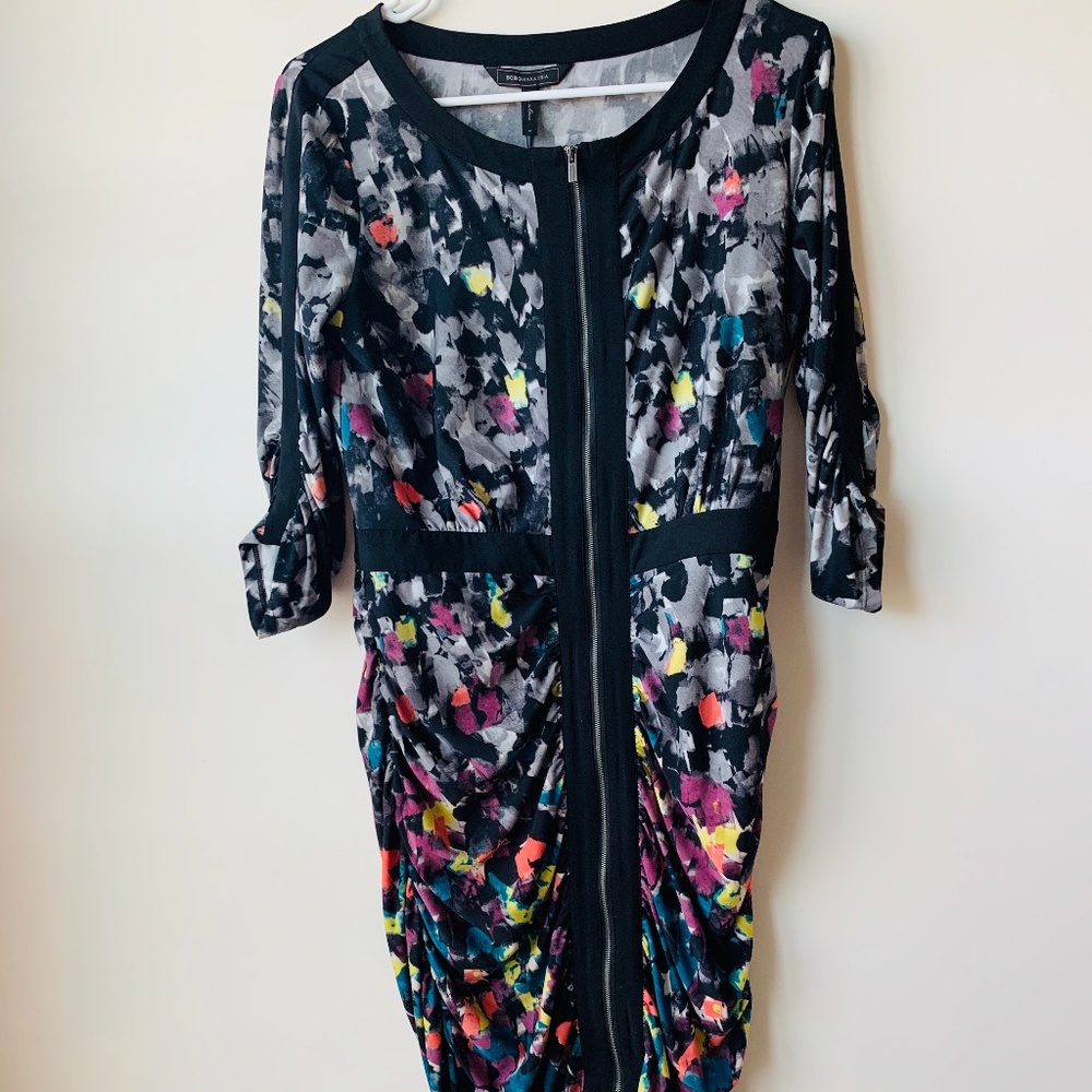 BCBGMAXAZRIA BCBG QUARTERSLEEVE ZIPPER DRESS SIZEM
